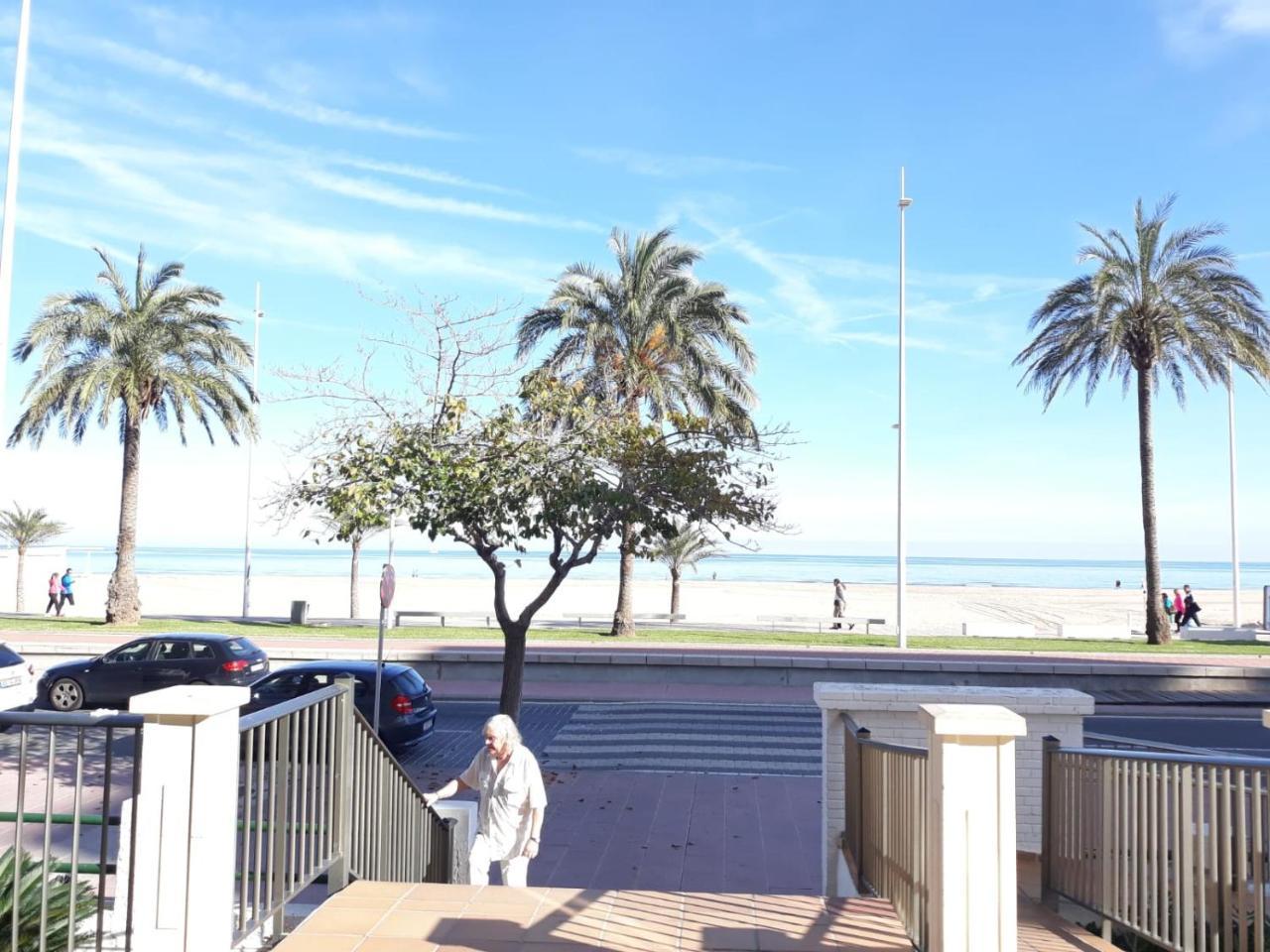 Infante Primera Linea Gandia Playa Solo Familias Playa de Gandia Экстерьер фото