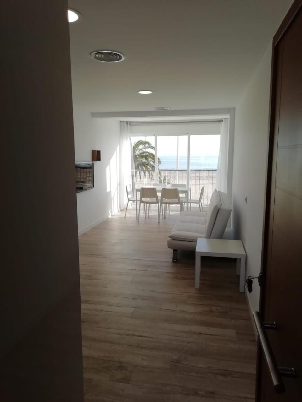 Infante Primera Linea Gandia Playa Solo Familias Playa de Gandia Экстерьер фото